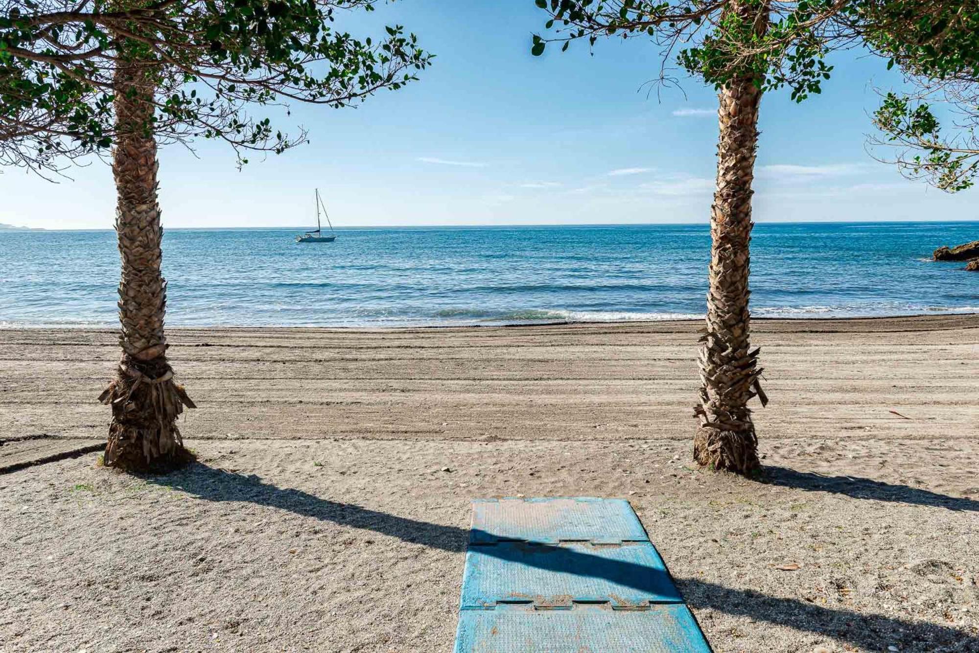 Bahia Tropical Ξενοδοχείο Almuñécar Εξωτερικό φωτογραφία